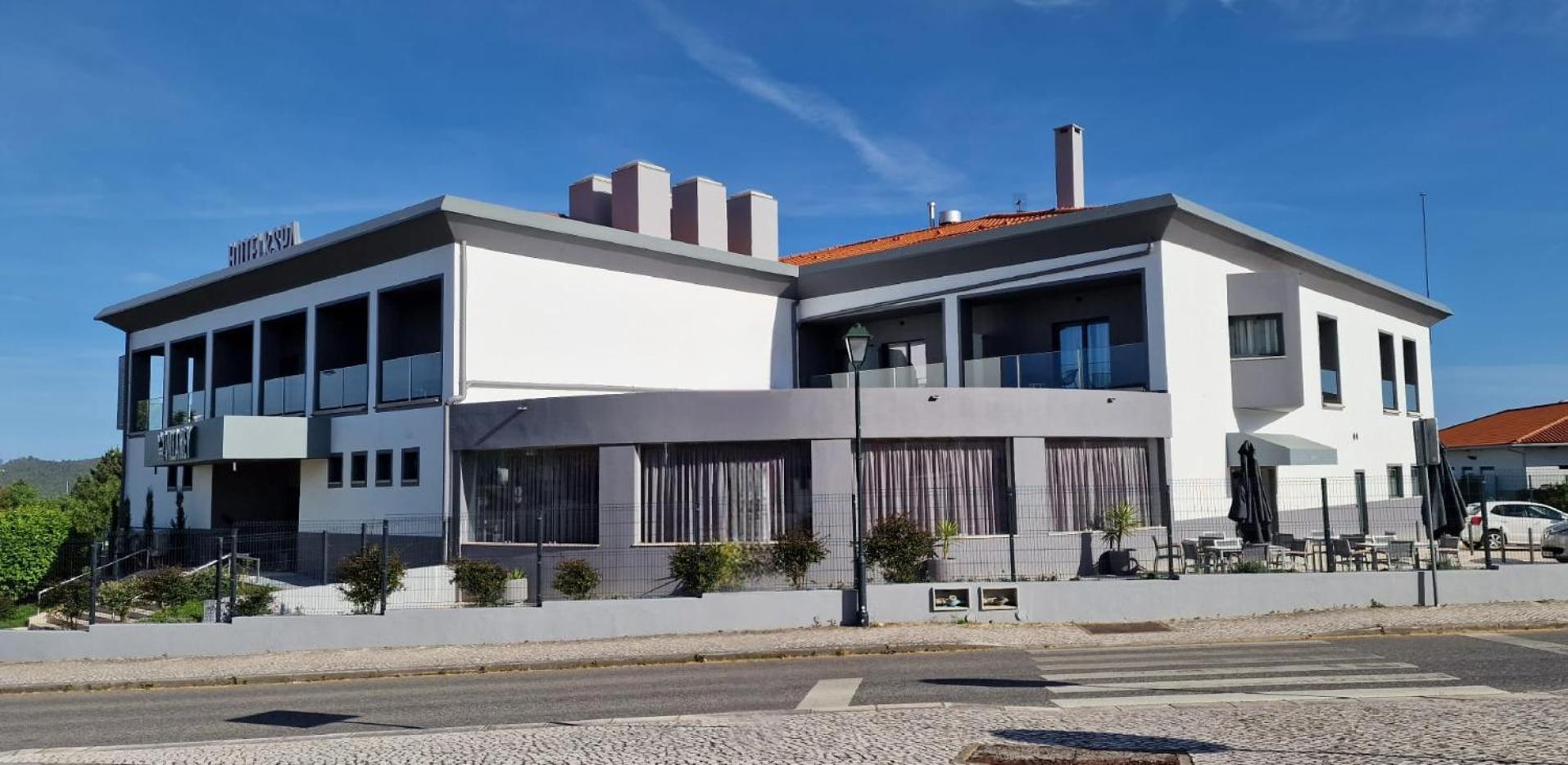 Villa Rey Spa & Hotel Vila de Rei Esterno foto